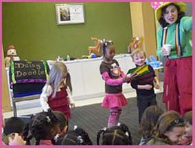 Christmas magic show nyc,Holiday magic show nyc,Christmas kids magic nyc,Christmas childrens magic nyc,Holiday kids magic ny,Holiday childrens magic ny,Childrens Christmas party magician nyc,Kids Christmas party magician nyc,Childrens holiday party magician nyc,Kids holiday party magician nyc,Christmas kids party magic entertainment nyc,Christmas childrens partymagic entertainment nyc,holiday kids party magic entertainment nyc,holiday childrens party magic entertainment nyc manhattan westchester long island brooklyn bronx queens new york ny CT NJ